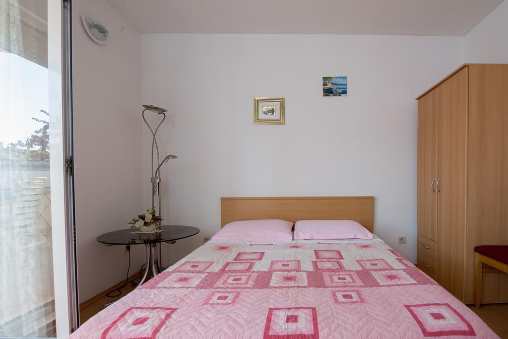 Apartments Marina Trogir Buitenkant foto